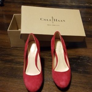 👠Cole Hann Red Suede Shoes